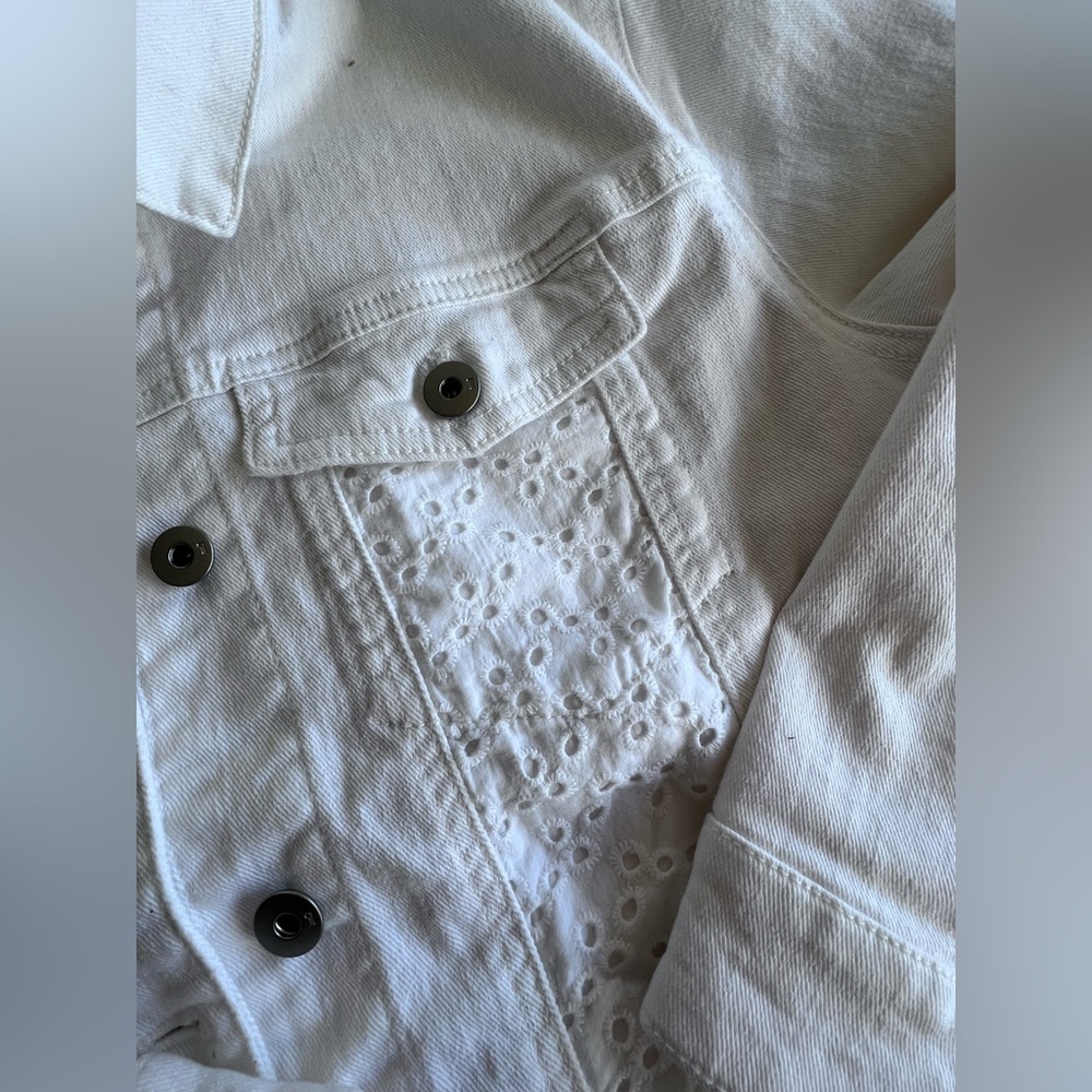 Anthropologie Pilcro and the Letterpress white eyelet denim jacket - Picture 4 of 9
